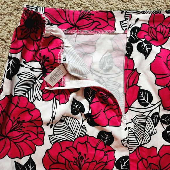 VTG Dorby 2 piece skirt set Size 12 Colors magenta black white - Picture 15 of 15